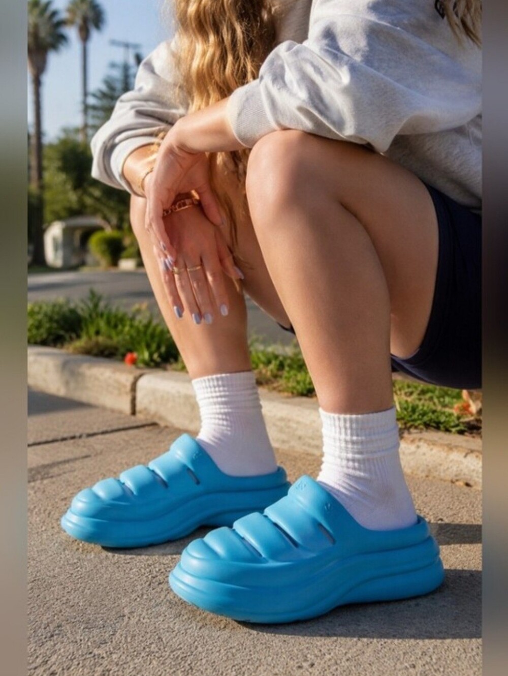 UGG Sport Yeah Clog Size 6